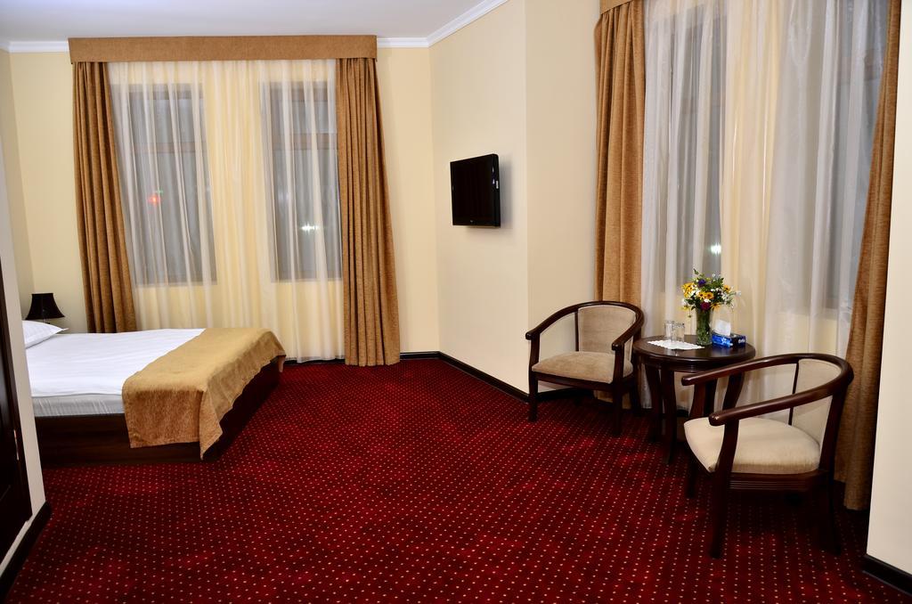 Hotel Diyora Samarkand Bagian luar foto