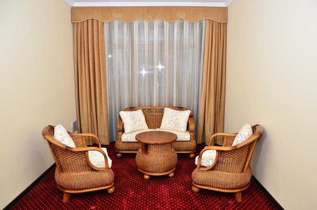 Hotel Diyora Samarkand Bagian luar foto