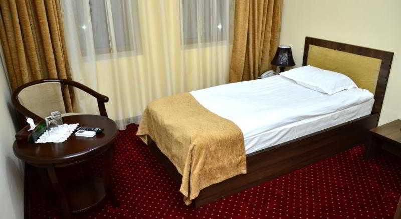 Hotel Diyora Samarkand Bagian luar foto